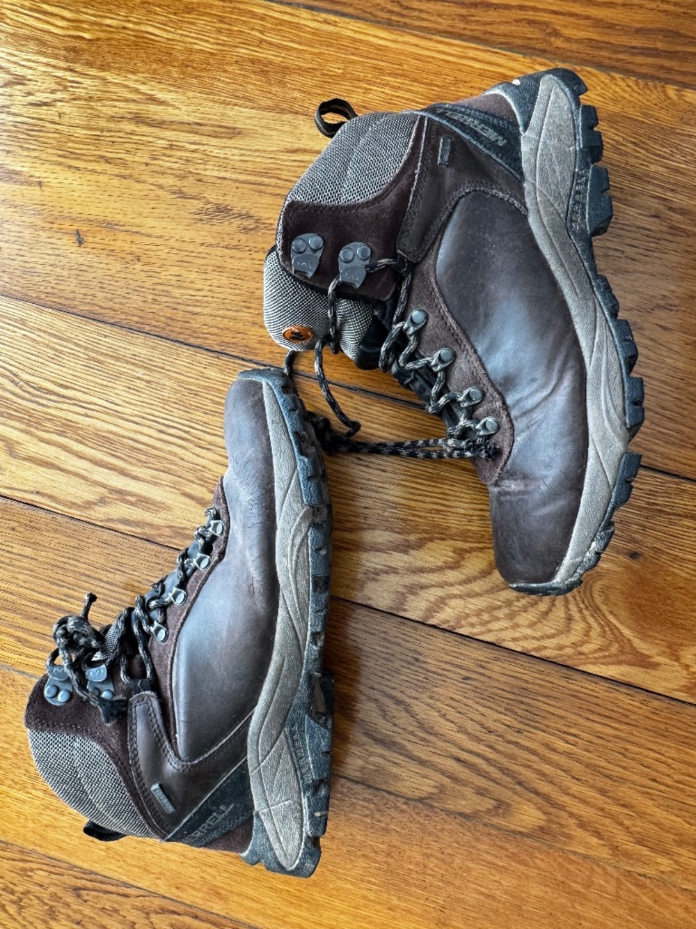 Men's Merrill Hiking Boots
